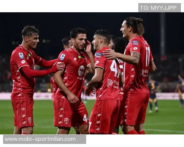 全市场动态多夫比克与埃尔莫索重返罗马合练利昂贝利继续单独训练状态观察